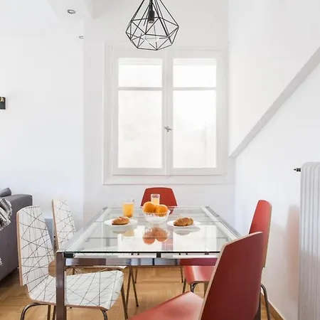 Bright Flat A Step From Metro Station Apartment *